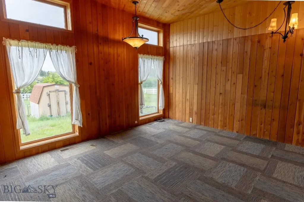 3 Microwave Hill Road Montana City MT 59634