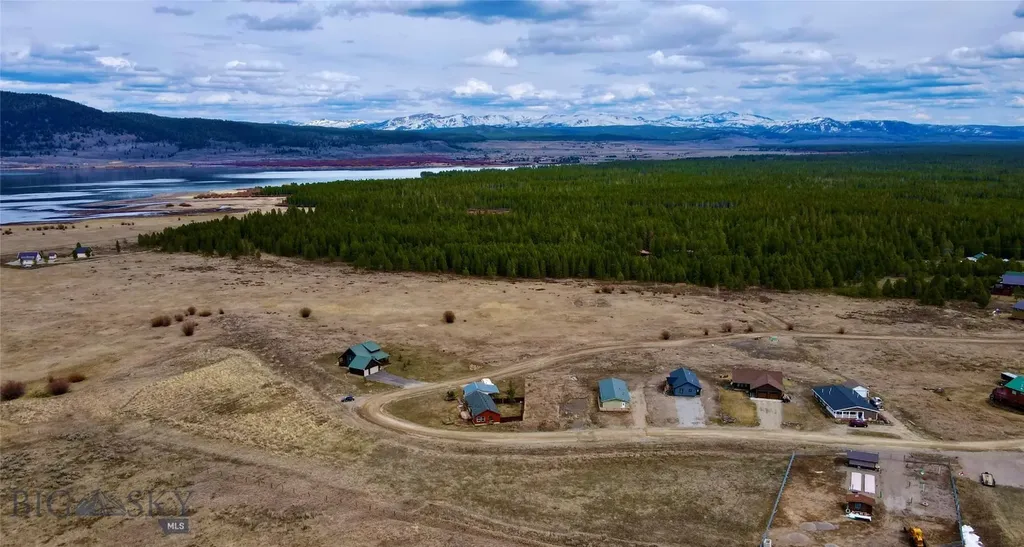 Nnn Buffalo Drive West Yellowstone MT 59758