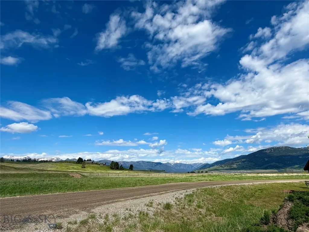 Nnn Buffalo Drive West Yellowstone MT 59758