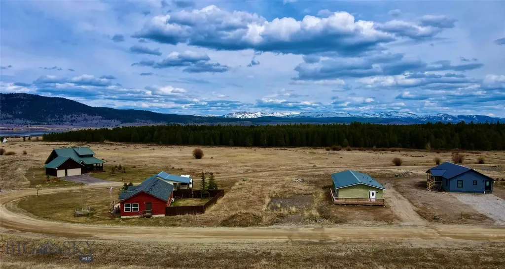 Nnn Buffalo Drive West Yellowstone MT 59758
