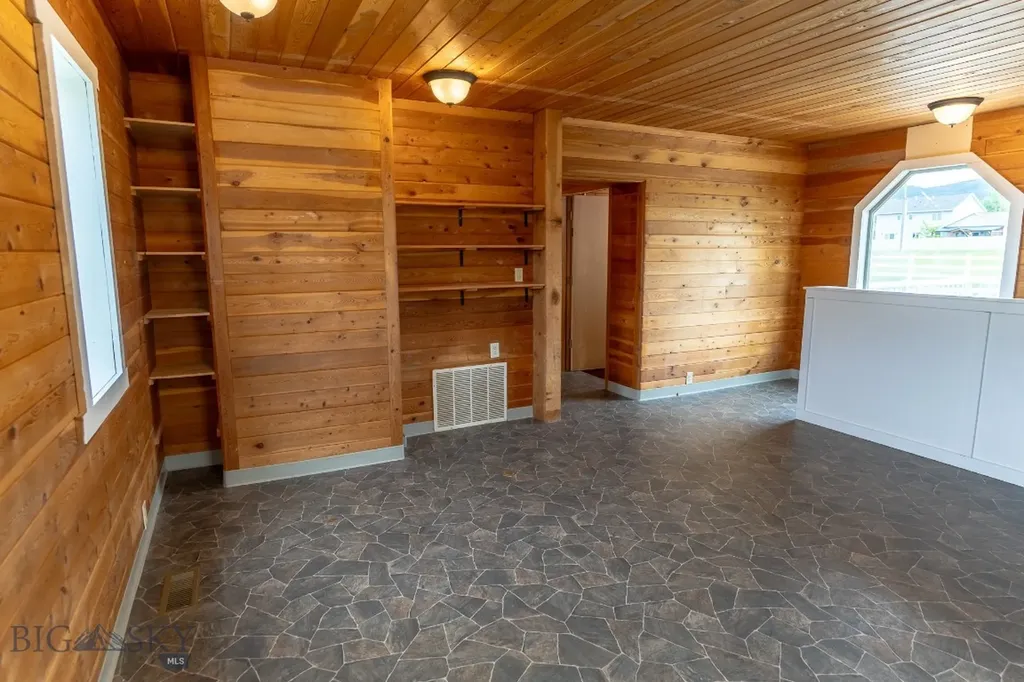 3 Microwave Hill Road Montana City MT 59634