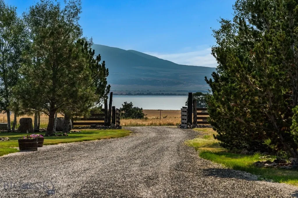 Townsend MT 59644