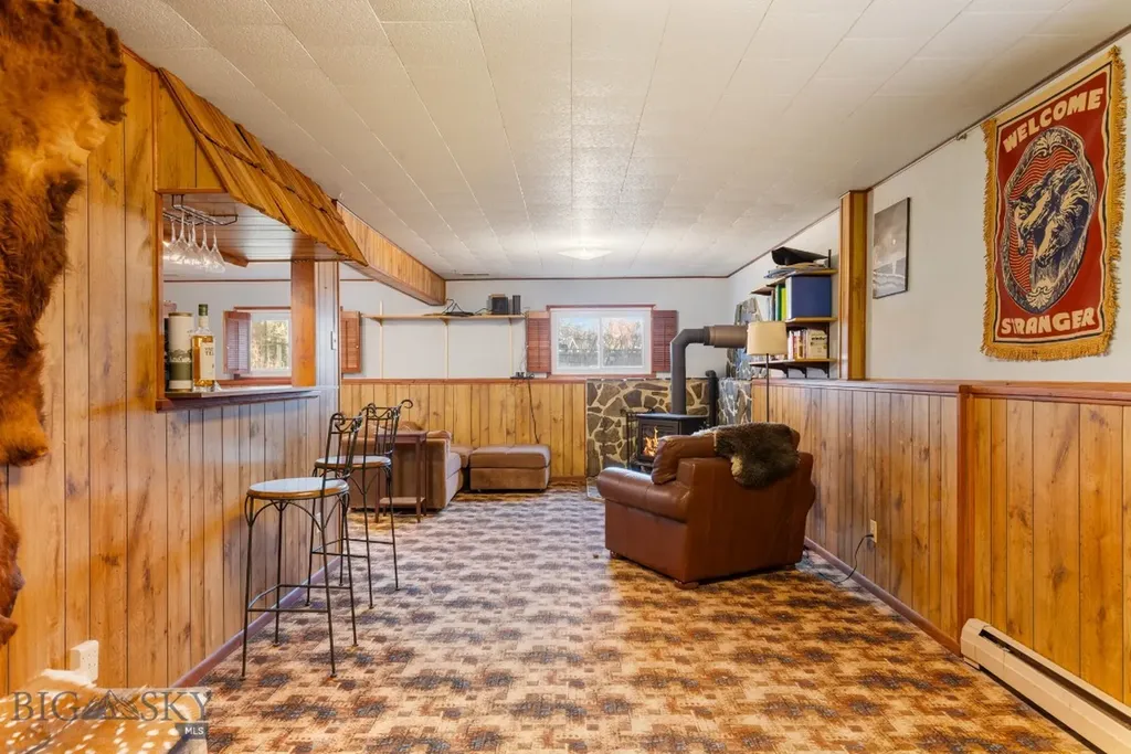 203 Chestnut Livingston MT 59047