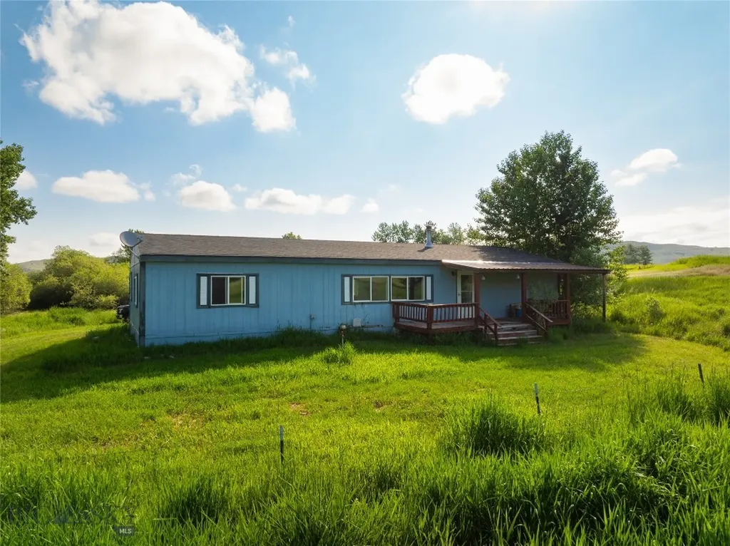 2825 & 2830 Highway 78 S Absarokee MT 59001