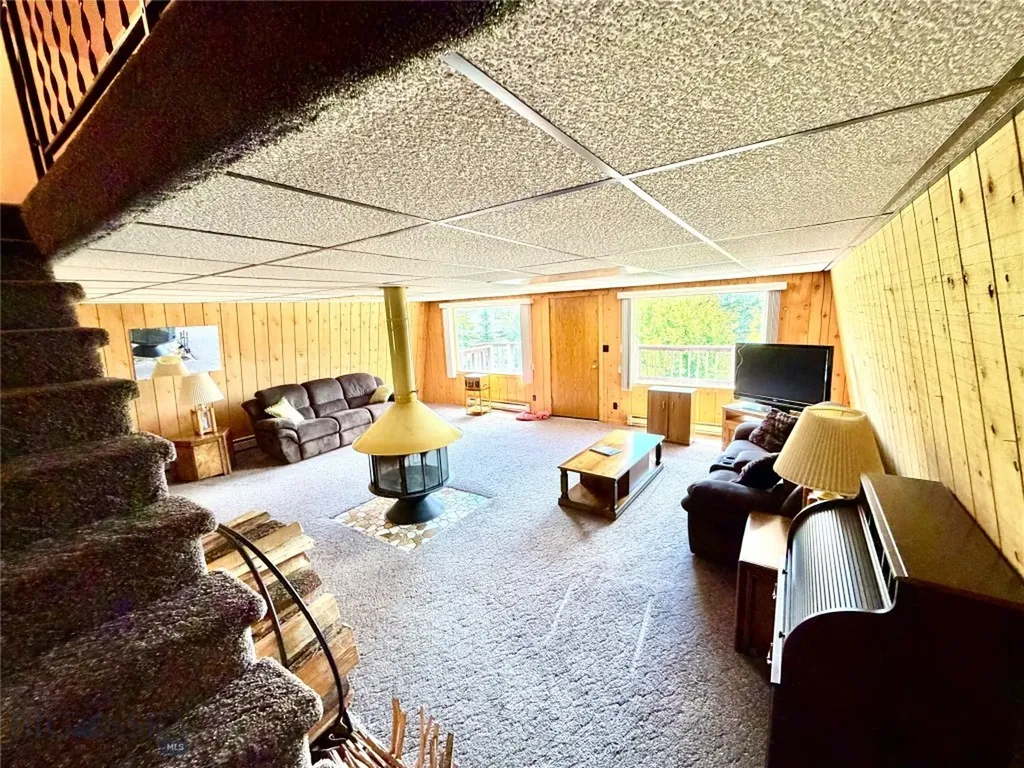 124 Deer Park Lane Anaconda MT 59711