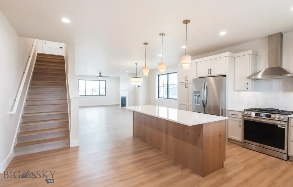 16 Cowen Lane Bozeman MT 59718
