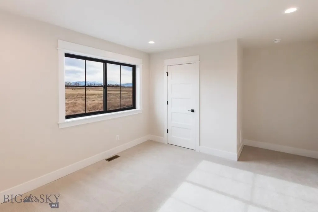 16 Cowen Lane Bozeman MT 59718