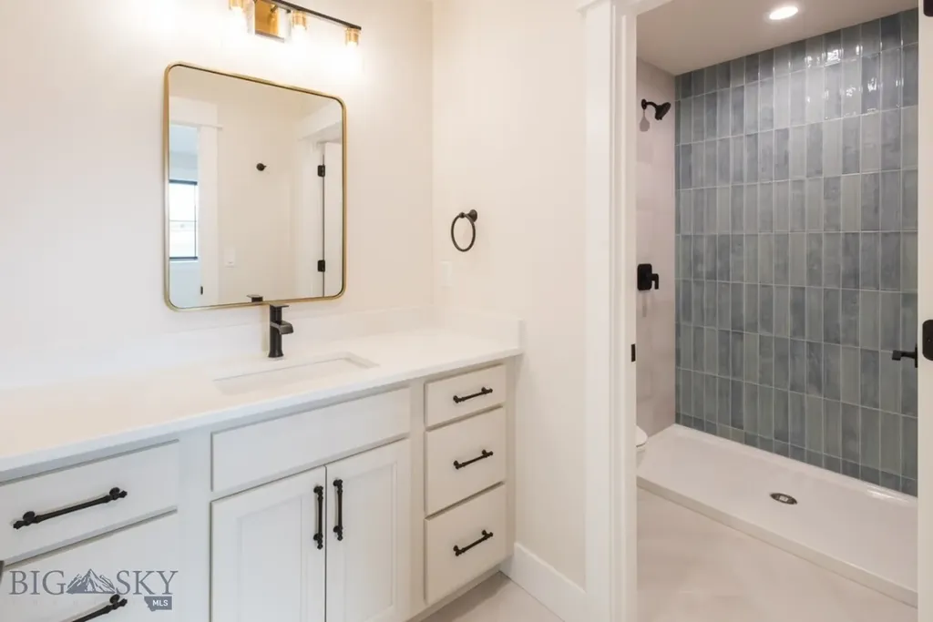 16 Cowen Lane Bozeman MT 59718