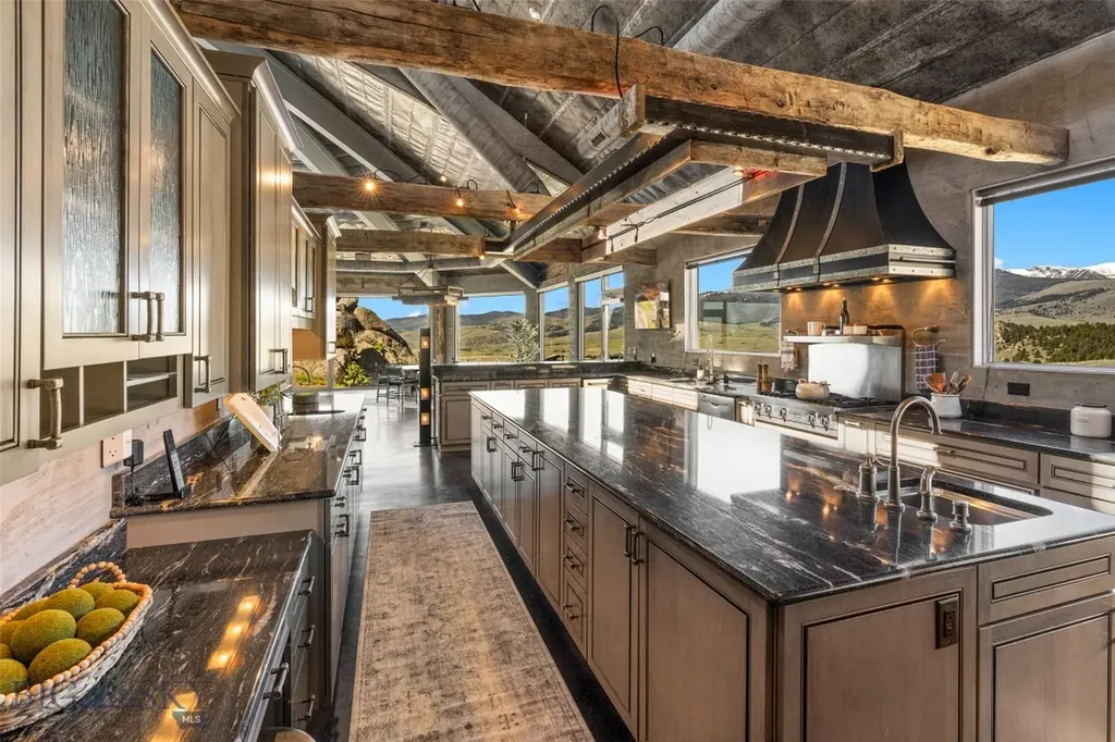 405 Swayback Road Mcallister MT 59740