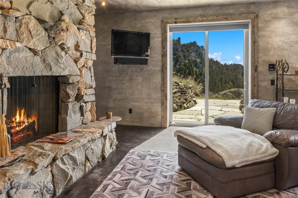 405 Swayback Road Mcallister MT 59740