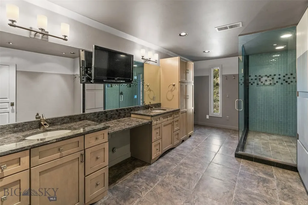 405 Swayback Road Mcallister MT 59740