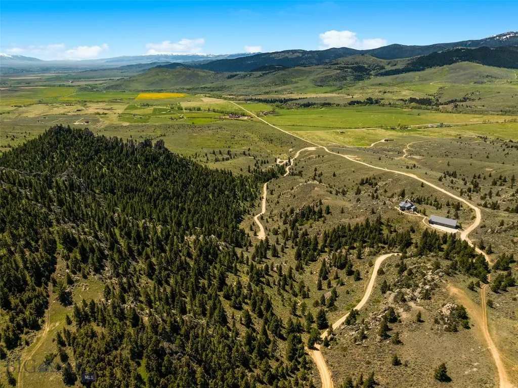 405 Swayback Road Mcallister MT 59740