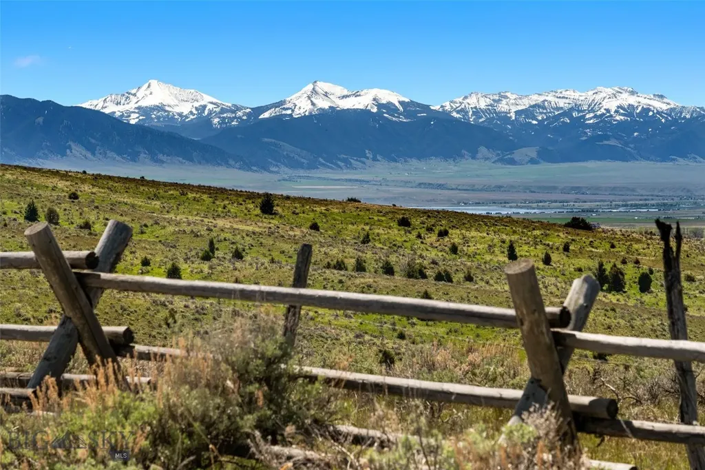 405 Swayback Road Mcallister MT 59740