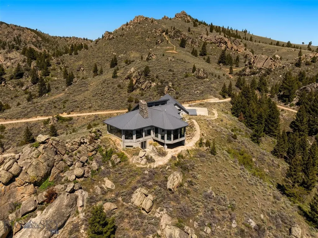 405 Swayback Road Mcallister MT 59740