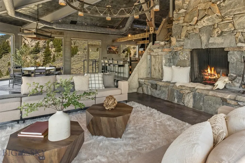 405 Swayback Road Mcallister MT 59740