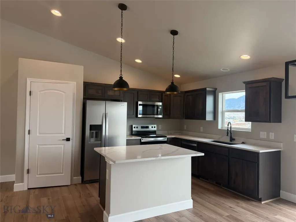 4104 Western Boulevard Butte MT 59701