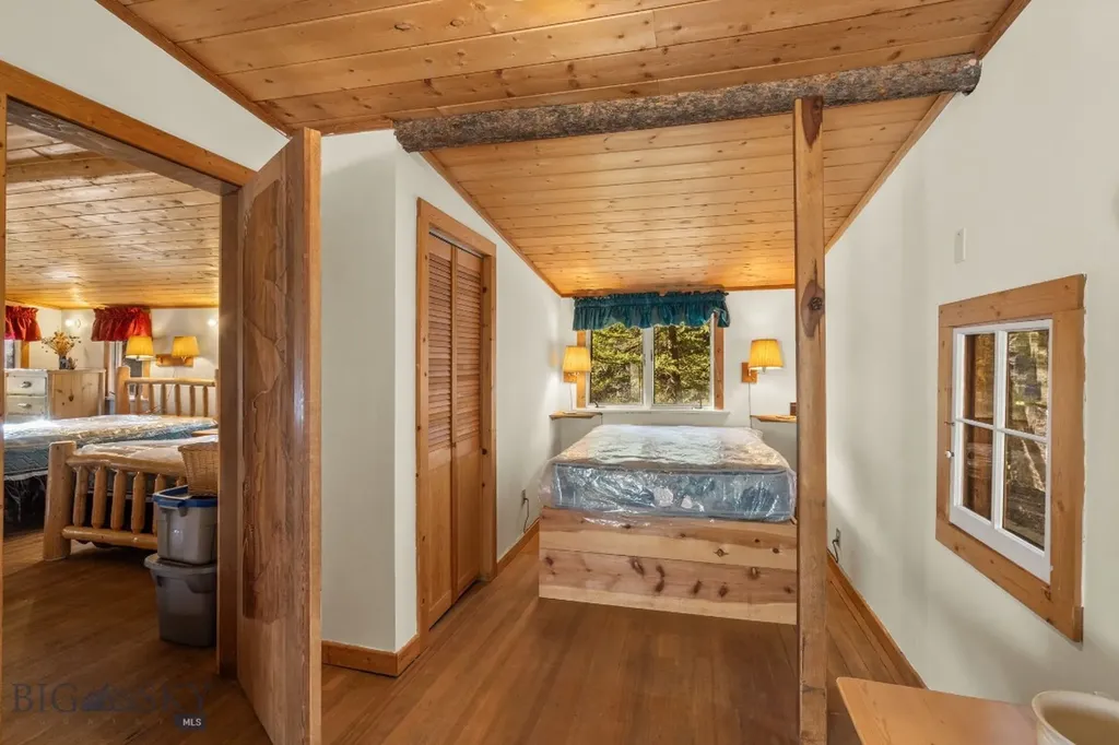 10400 Hyalite Canyon Road Bozeman MT 59718