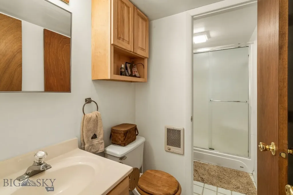 10400 Hyalite Canyon Road Bozeman MT 59718