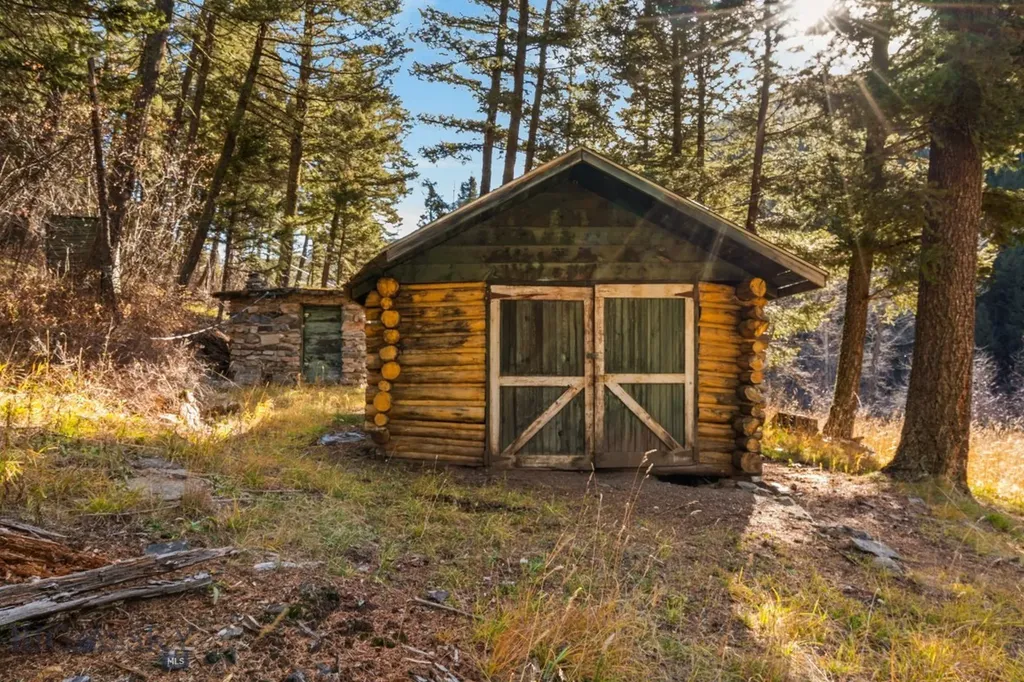 10400 Hyalite Canyon Road Bozeman MT 59718