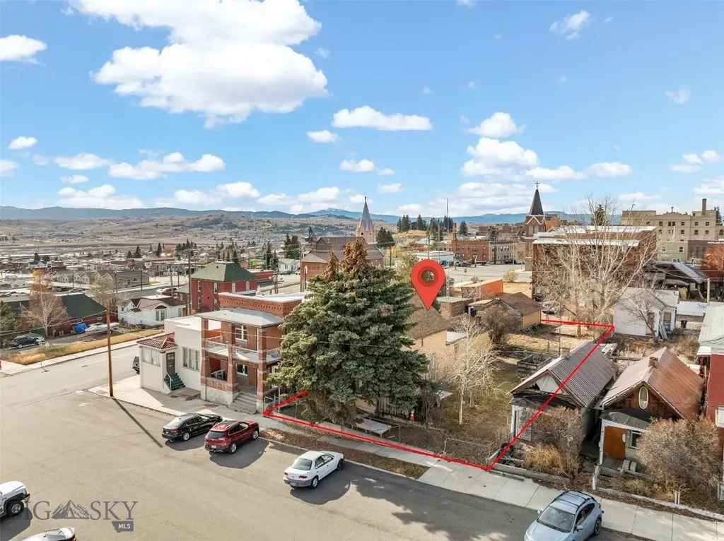 225 S Dakota Butte MT 59701