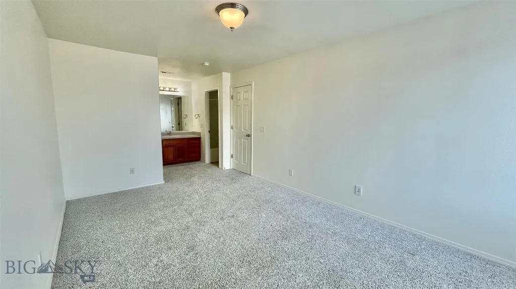 1098 Longbow Lane Bozeman MT 59718