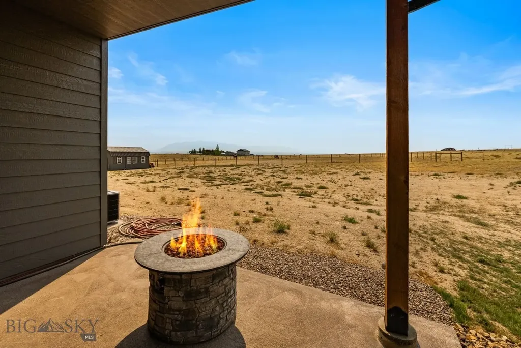 9 Sundust Lane Twin Bridges MT 59754