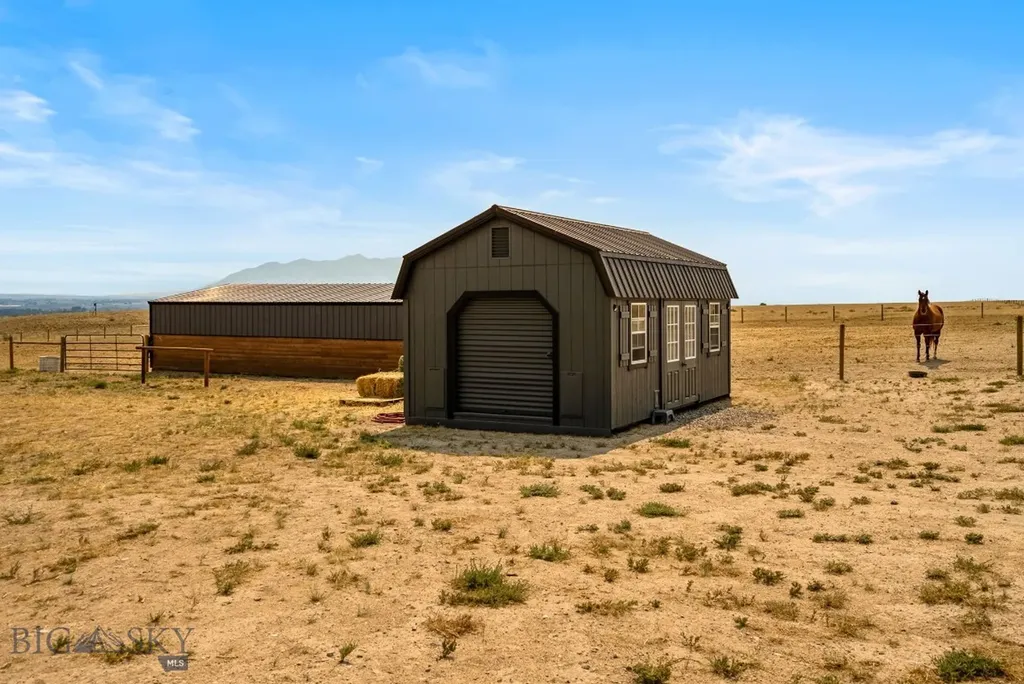 9 Sundust Lane Twin Bridges MT 59754