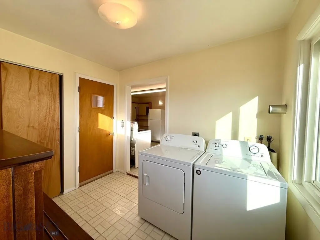 918 Fifth Street Deer Lodge MT 59722
