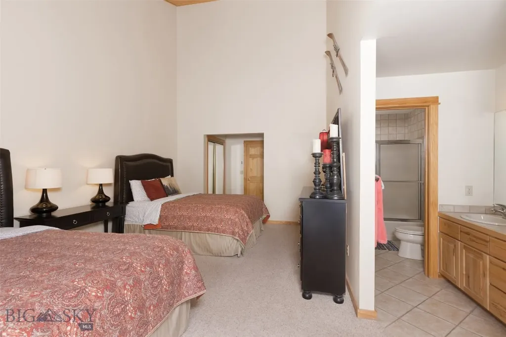 29 Slalom Trail Big Sky MT 59716