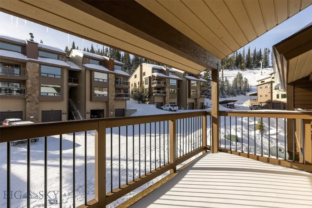 29 Slalom Trail Big Sky MT 59716