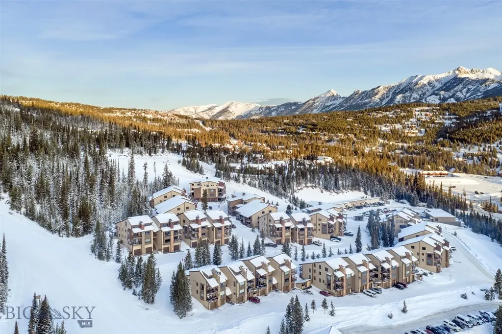 29 Slalom Trail Big Sky MT 59716