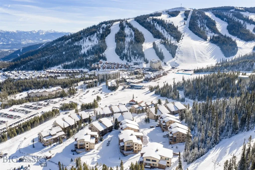 29 Slalom Trail Big Sky MT 59716