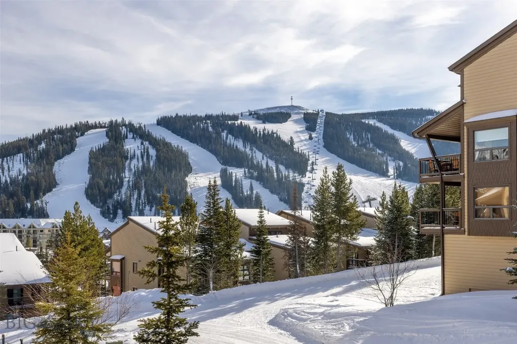 29 Slalom Trail Big Sky MT 59716