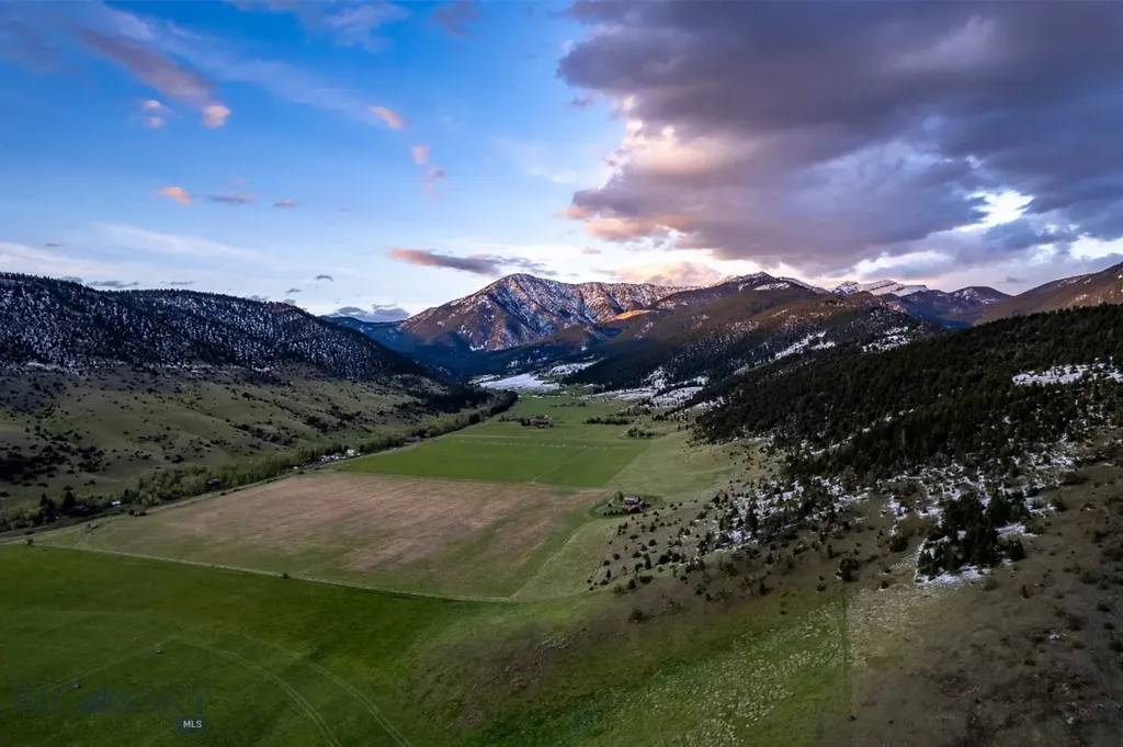 Nhn Suce Creek Road Livingston MT 59047