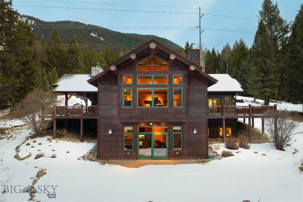 250 Pete's Way Big Sky MT 59730