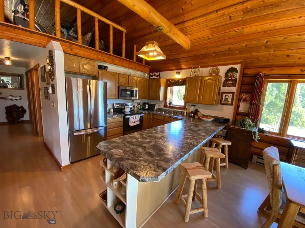 456 Friendspring Road Whitehall MT 59759