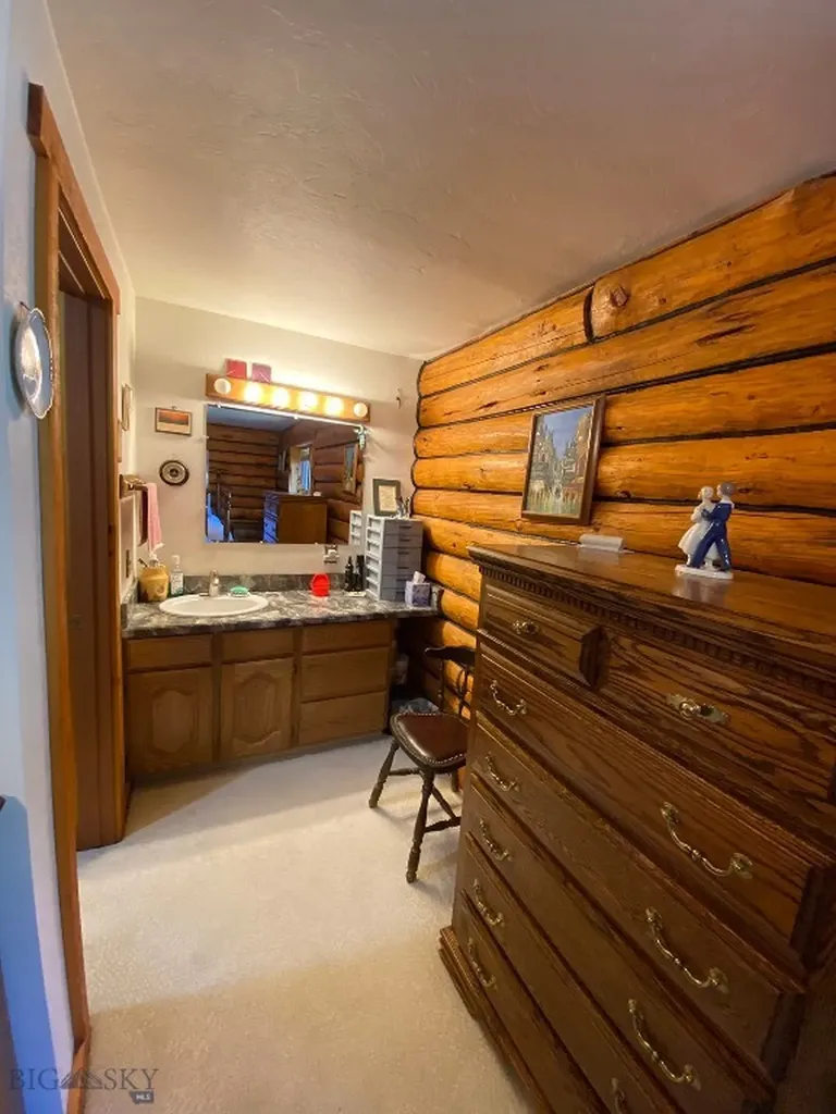 456 Friendspring Road Whitehall MT 59759