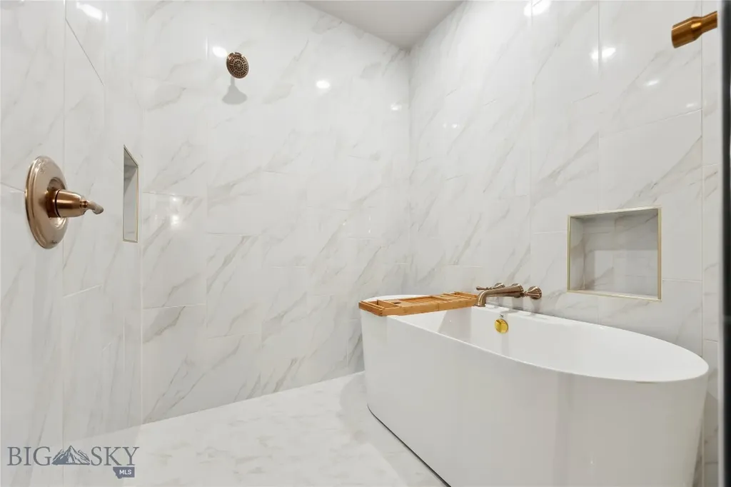 140 W Park Butte MT 59701