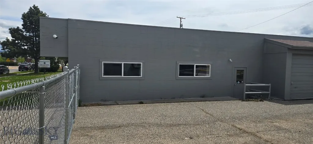 1602 W Beall Bozeman MT 59715