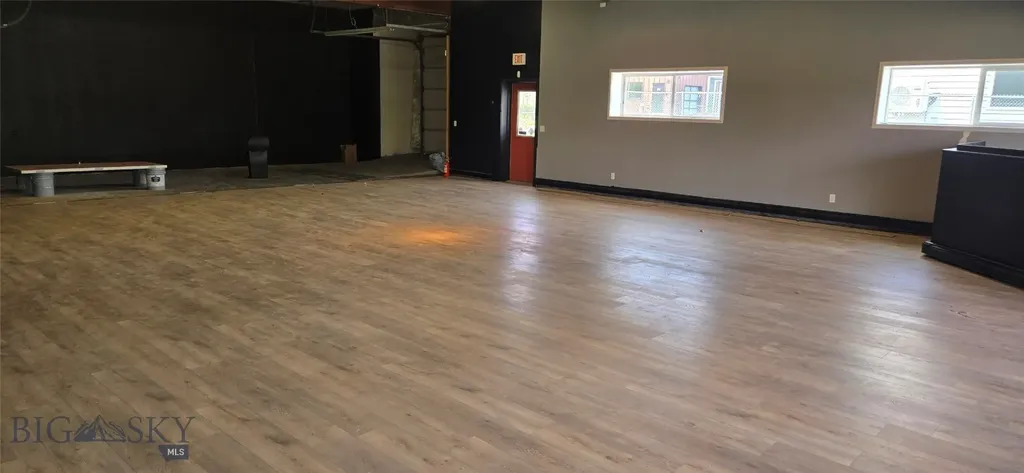 1602 W Beall Bozeman MT 59715