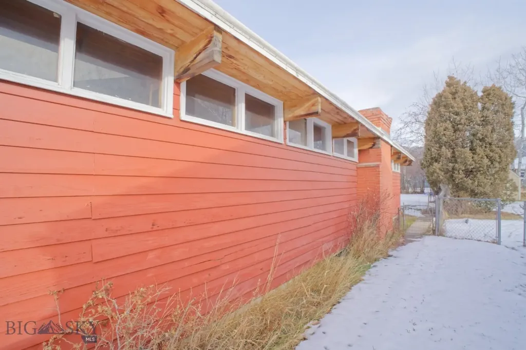 2210 Massachusetts Avenue Butte MT 59701