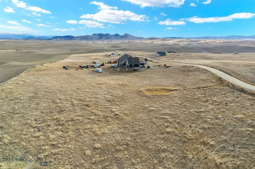 25 Zachary Peak Three Forks MT 59752