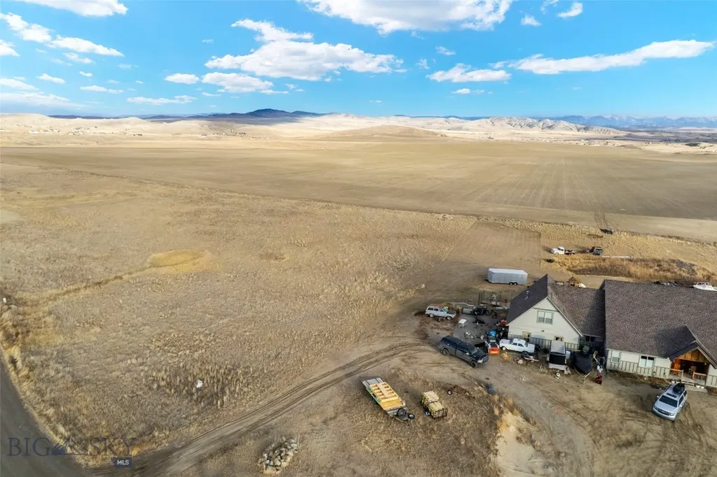 25 Zachary Peak Three Forks MT 59752
