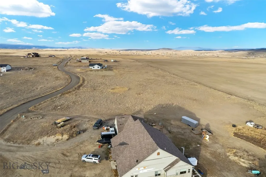25 Zachary Peak Three Forks MT 59752