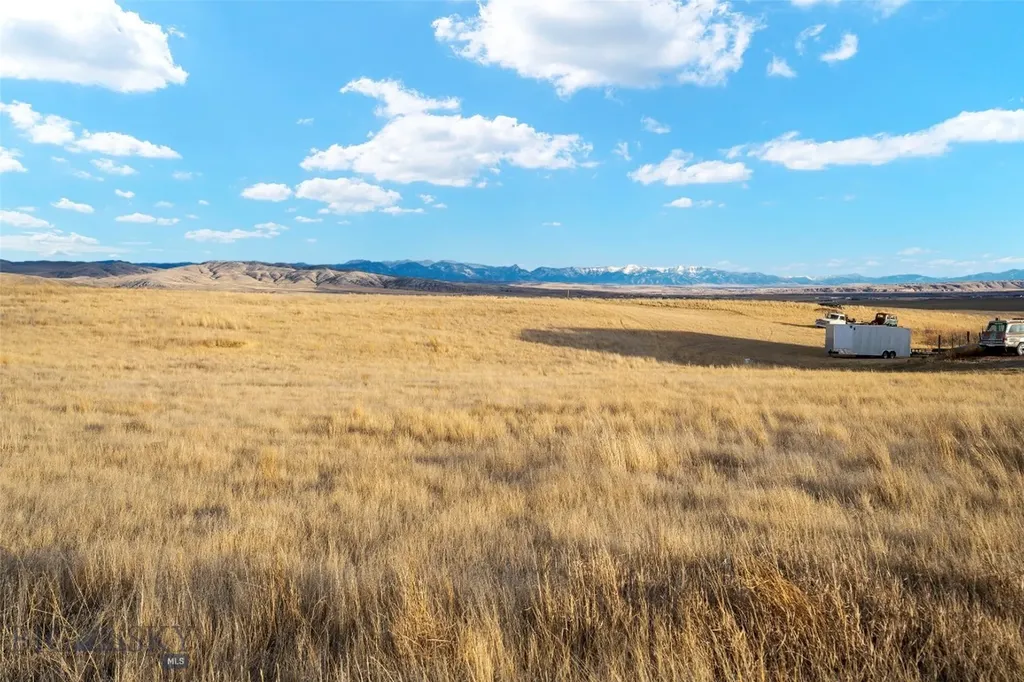 25 Zachary Peak Three Forks MT 59752