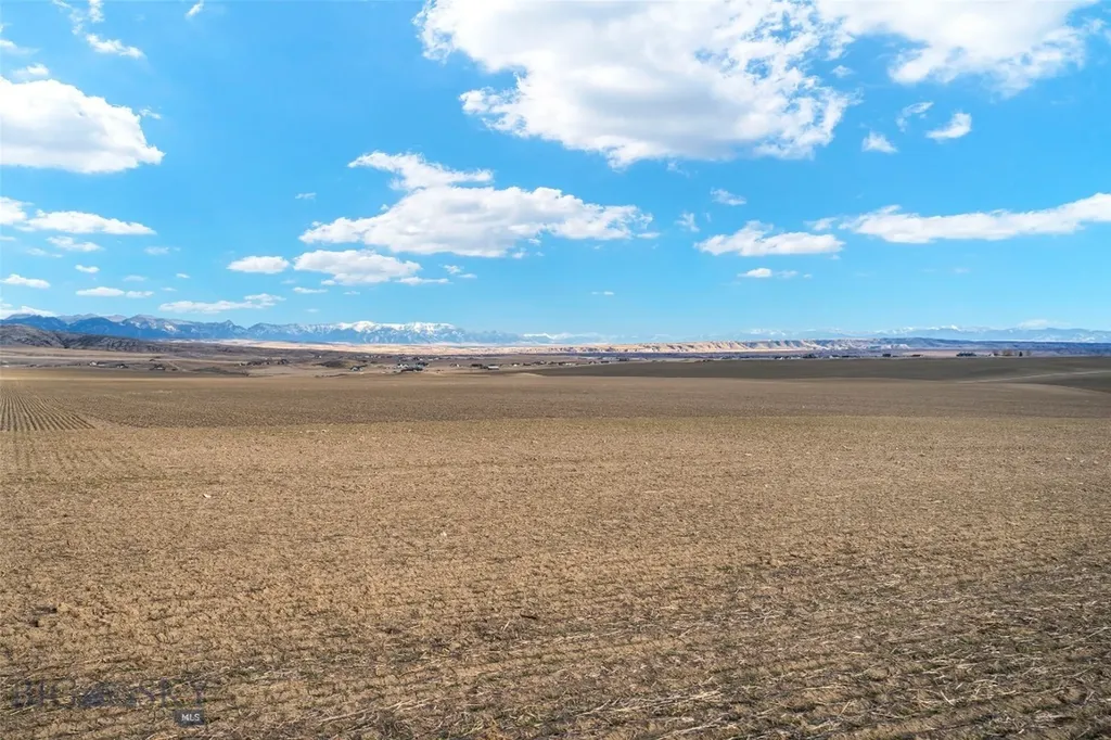 25 Zachary Peak Three Forks MT 59752