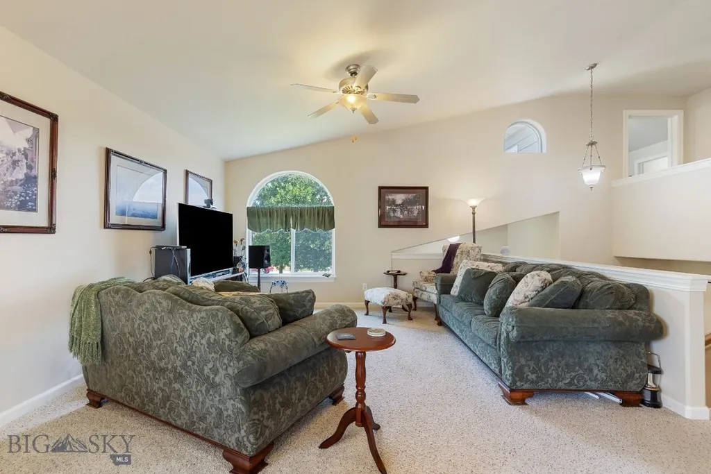 71 Leep Lane Belgrade MT 59714