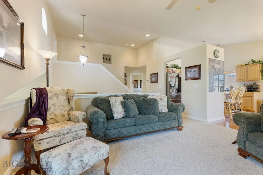 71 Leep Lane Belgrade MT 59714