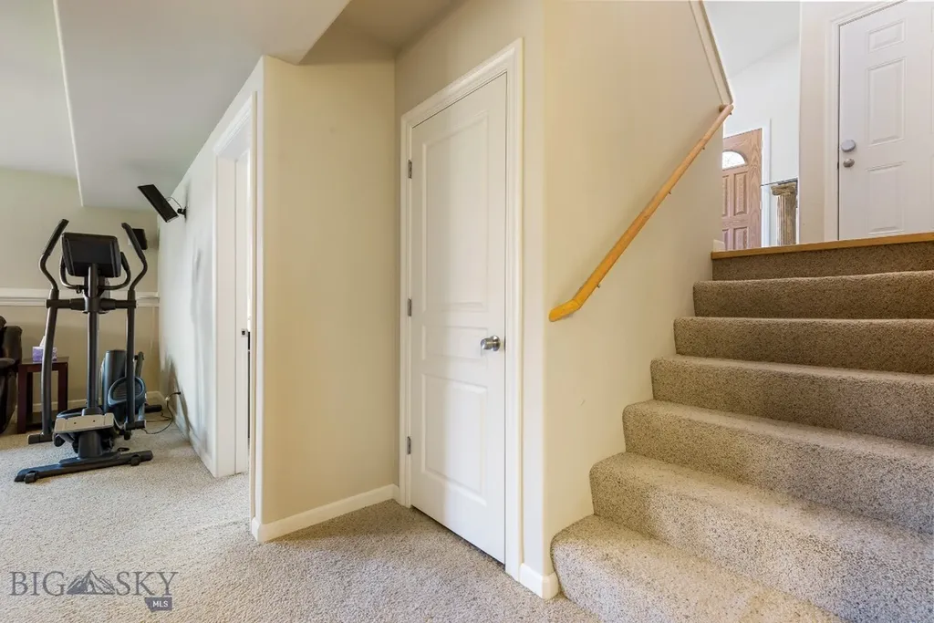 71 Leep Lane Belgrade MT 59714