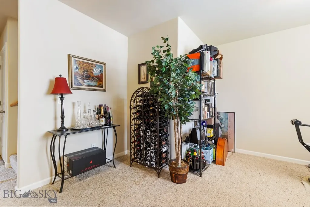 71 Leep Lane Belgrade MT 59714